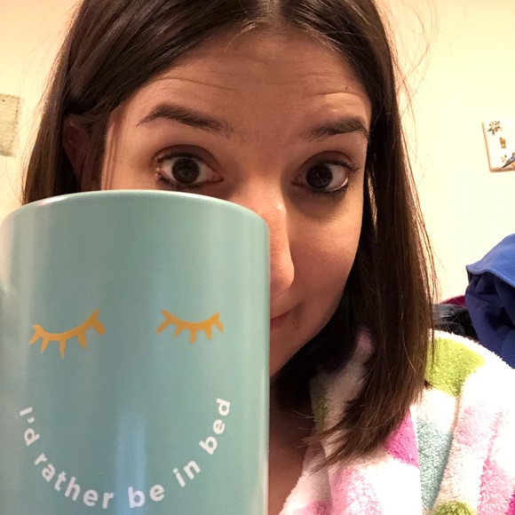 Meet your Posher, Jen! - Picture 7 of 7